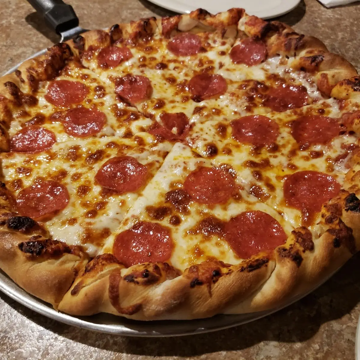 Medium Pepperoni w Braided Crust