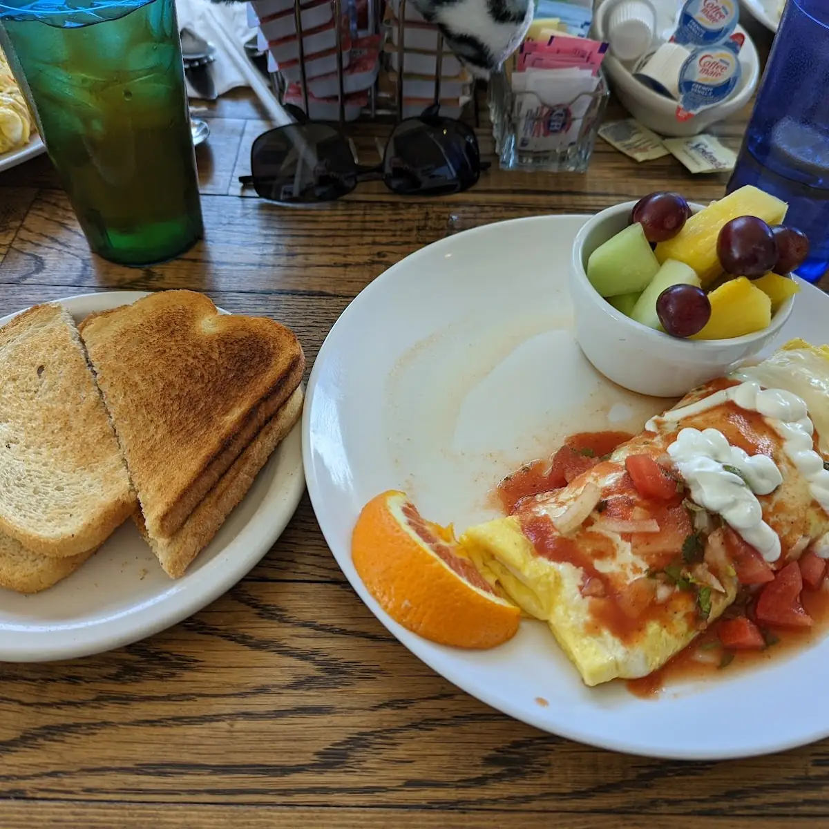 California Omelette with Fruit
