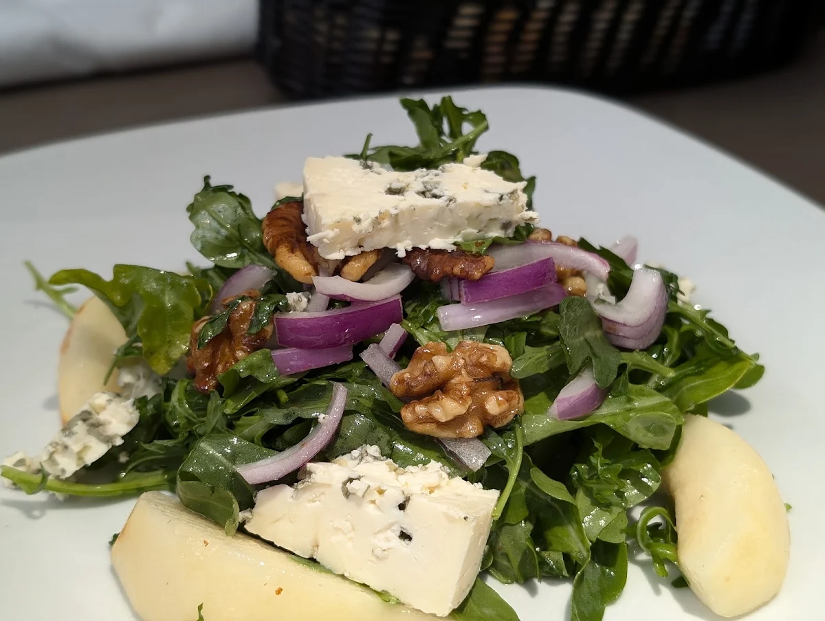 Walnut Crusted Goat Cheese Salad, Il Forno