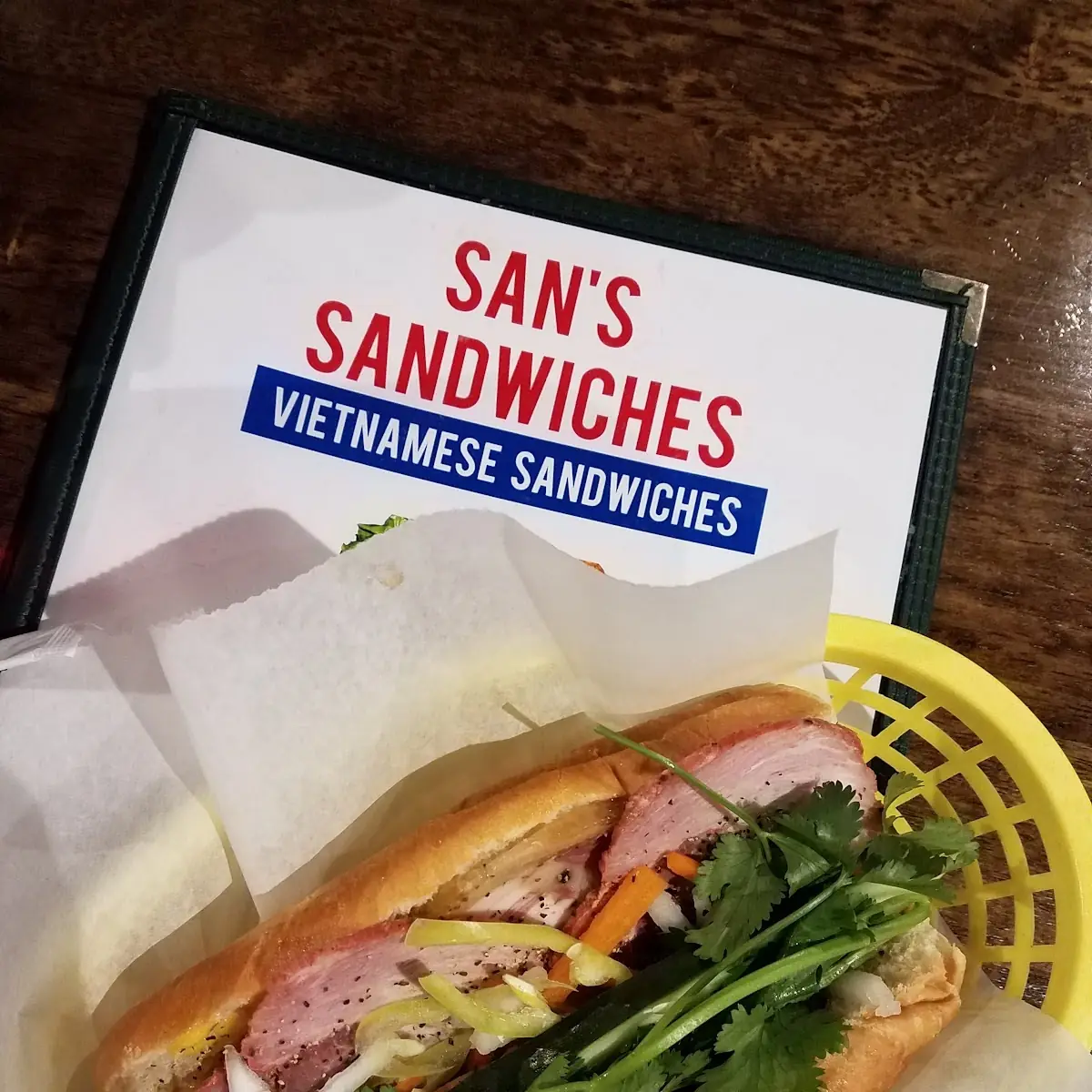 Banh MI DAC Biet