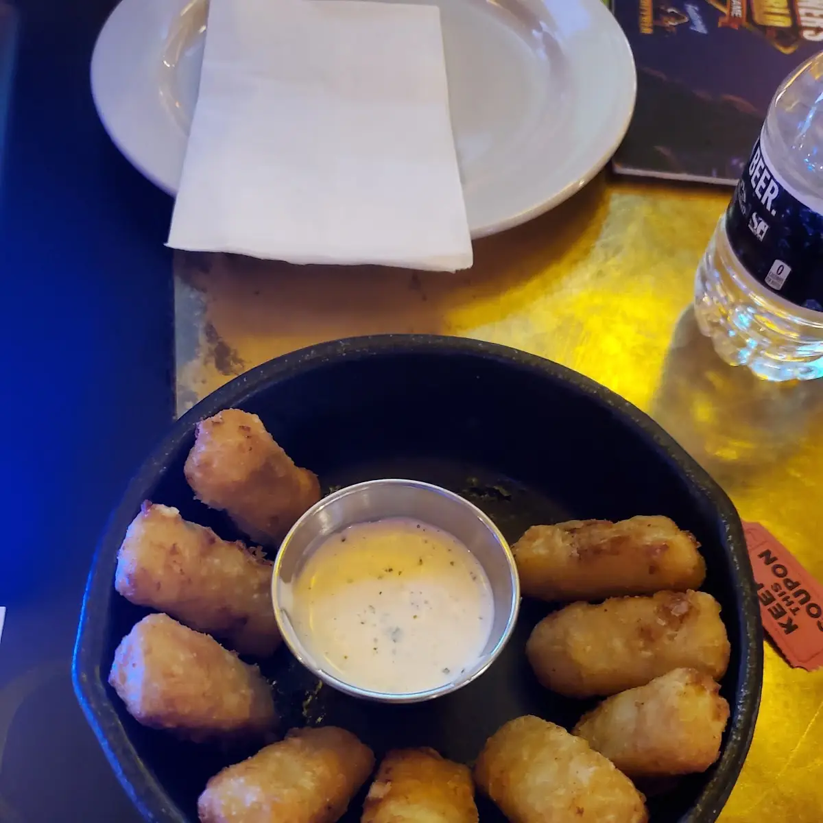 Macaroni and Cheese Bites