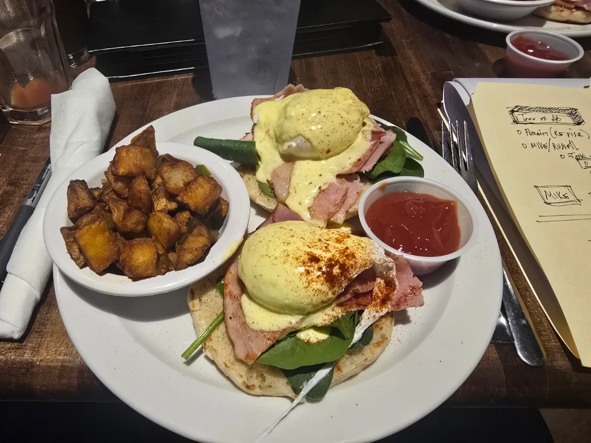 Eggs Benedict