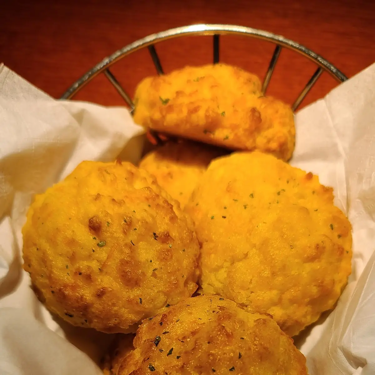 Endless Chowder Salad & Cheddar Bay Biscuits