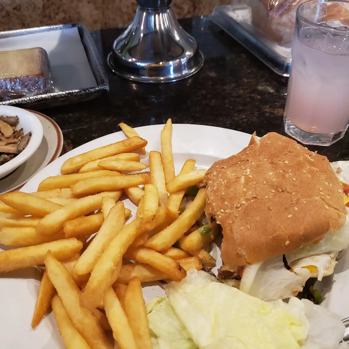 Cheeseburger Deluxe