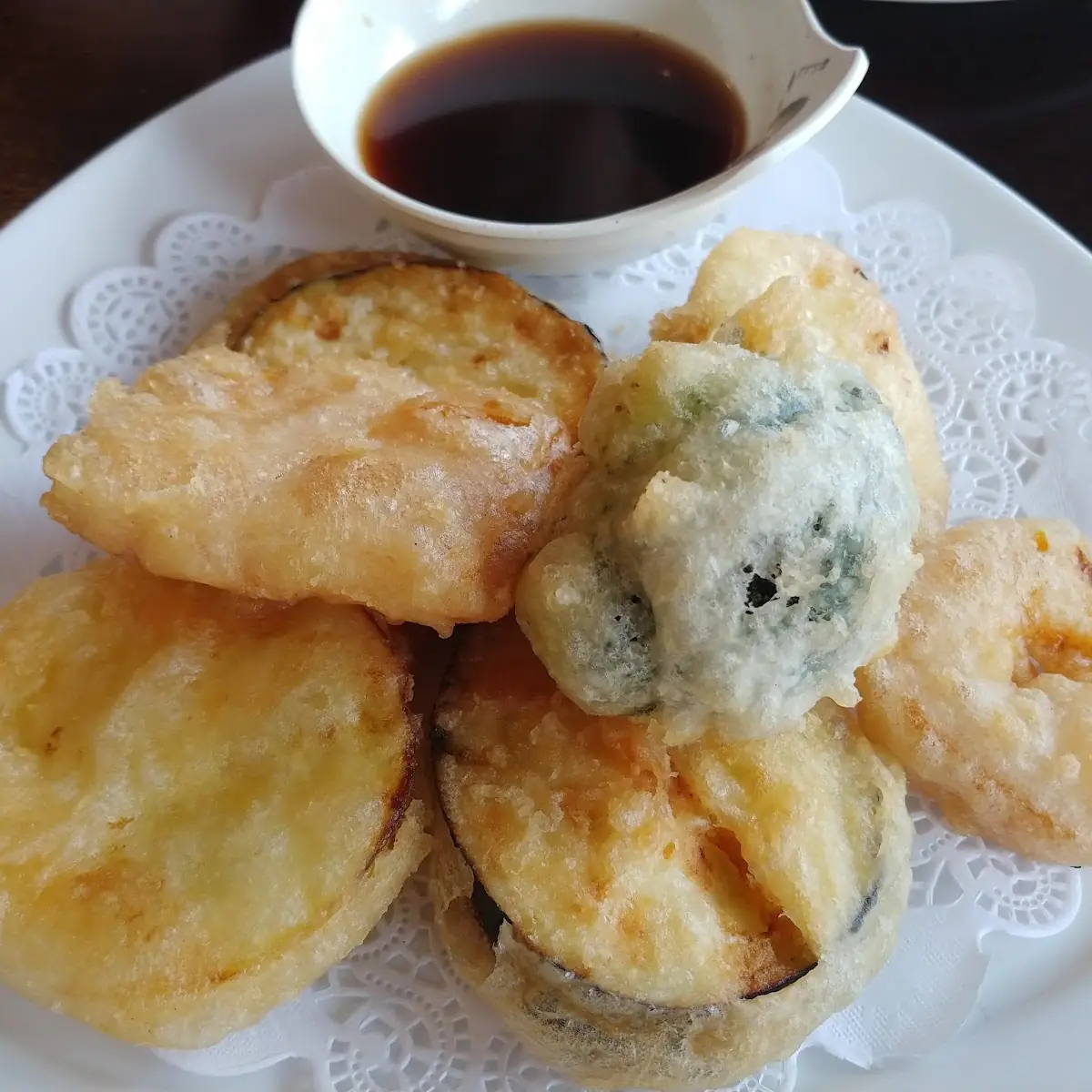 L Vegetable Tempura