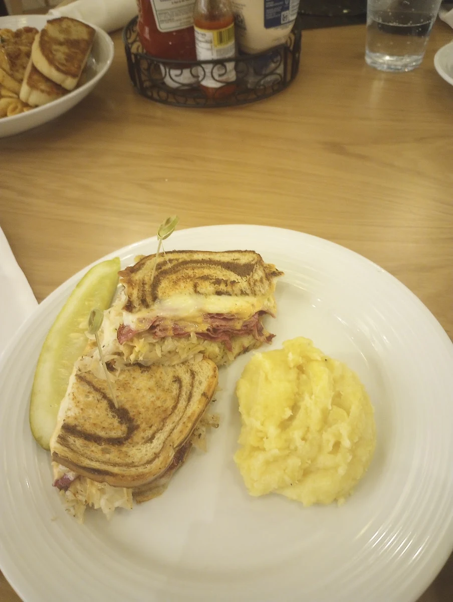 Reuben Sandwich with Mashed Potatoes