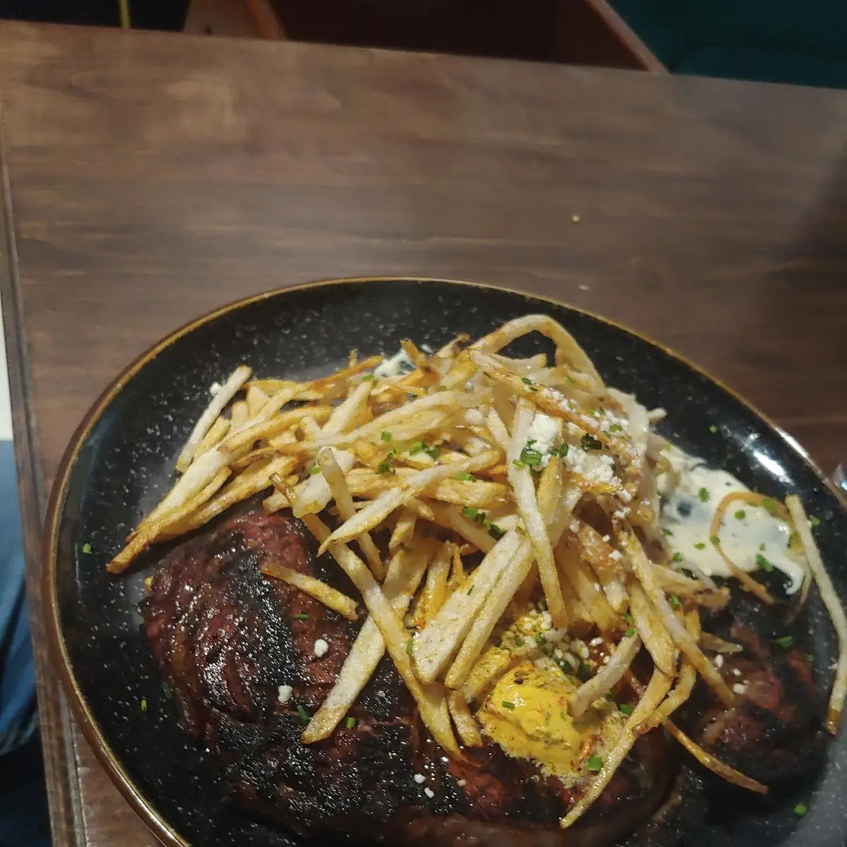 Ribeye Con Frites