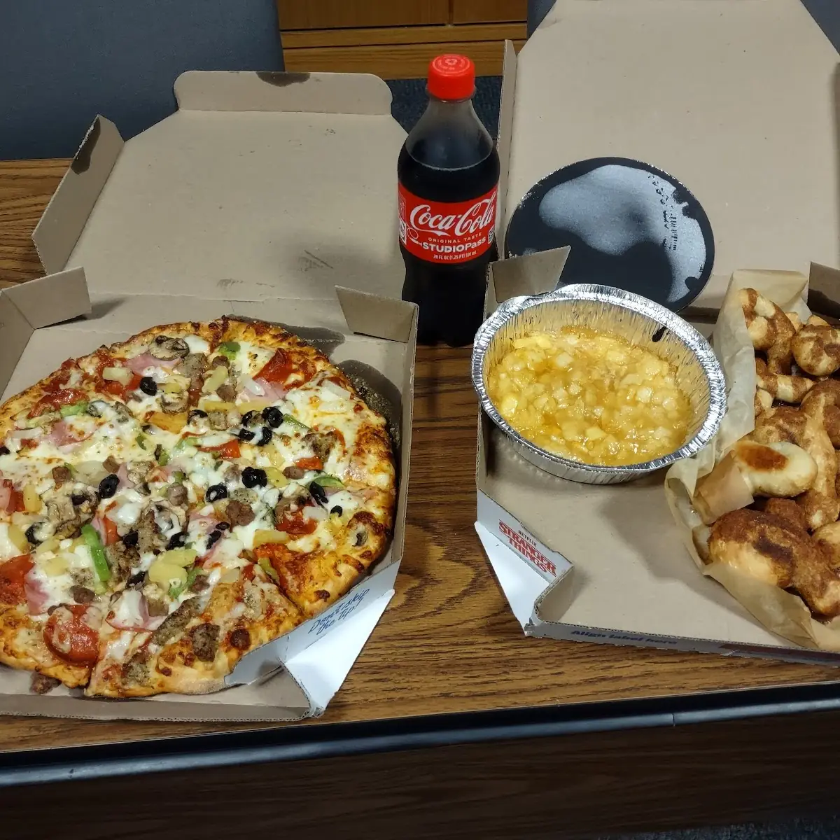 Extravaganza Pizza and Apple Cinnamon Twists