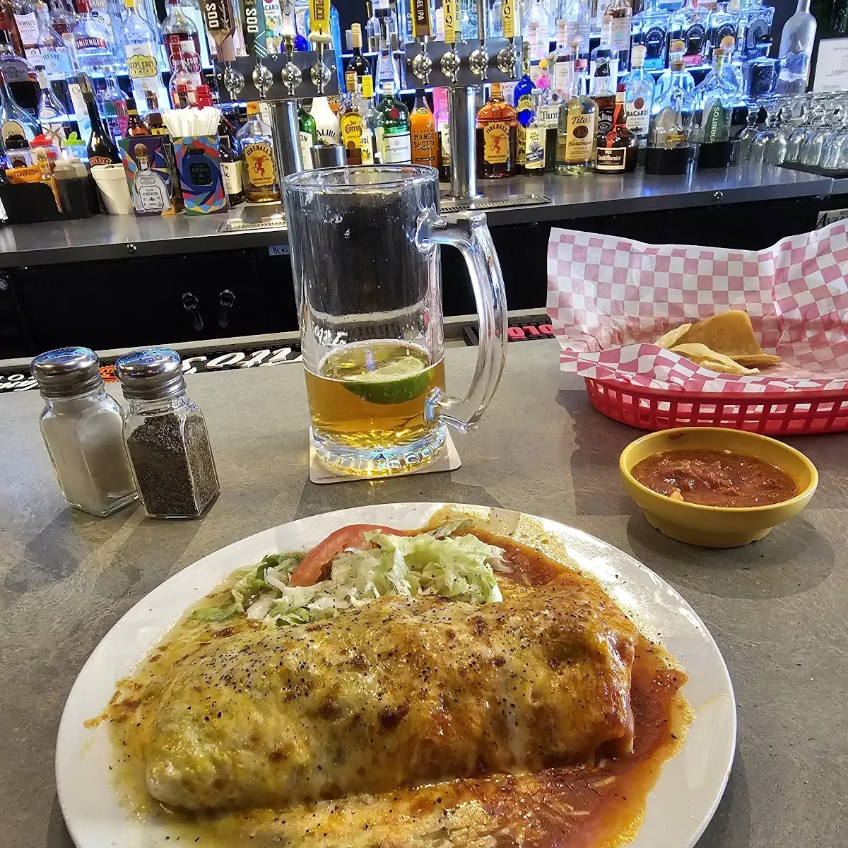 Burrito de Res Deshebrada / Shredded Beef Burrito