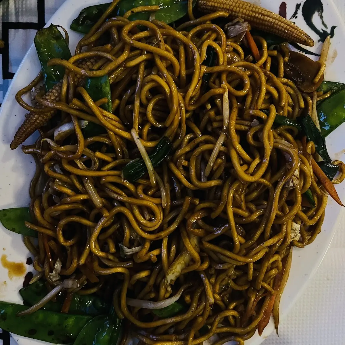 Vegetable Lo Mein