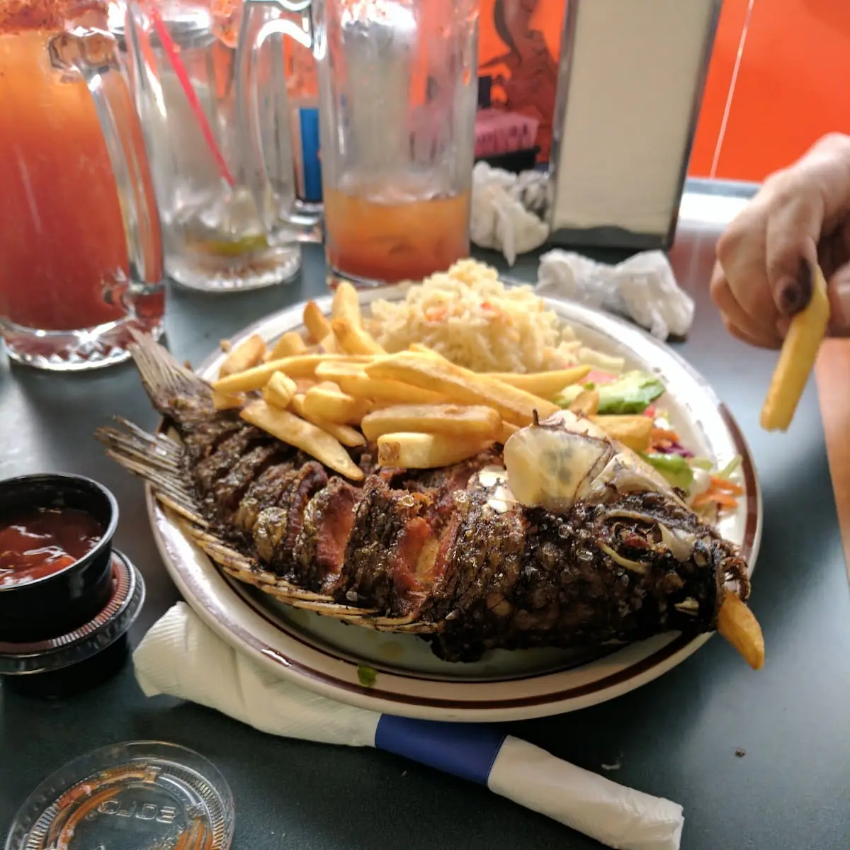 Pina Rellena de Mariscos