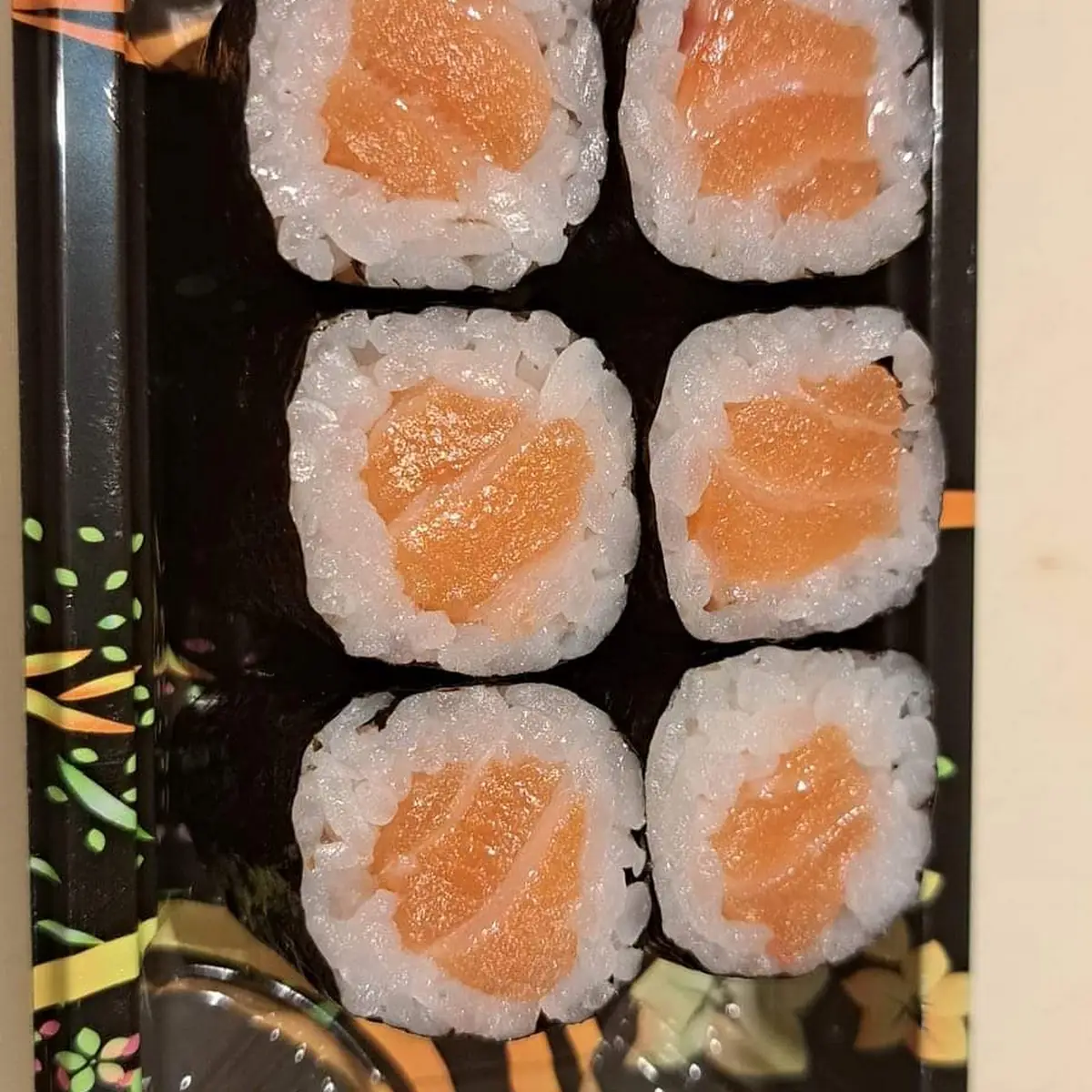 Salmon Roll