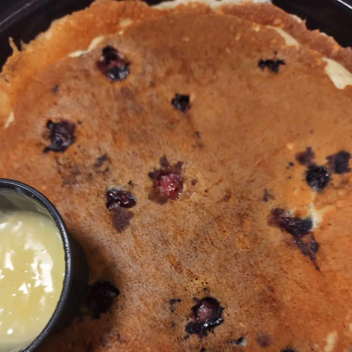 Blueberry Pancakes with Lemon Sauce