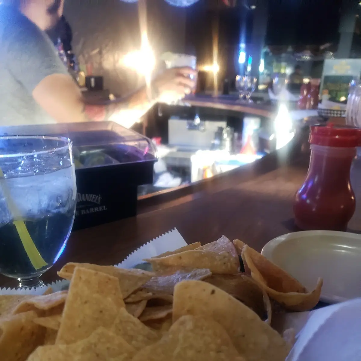 Pico De Gallo & Chips