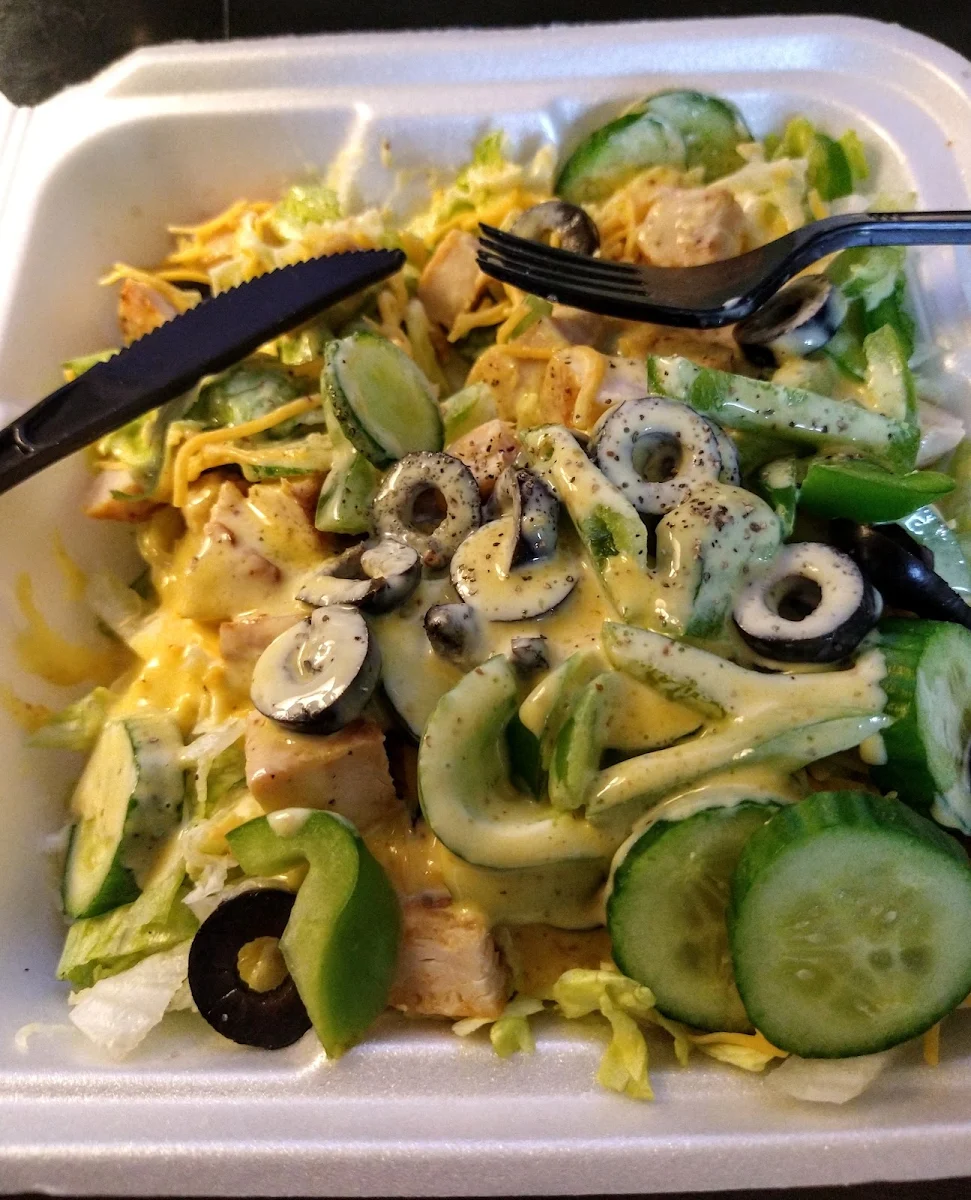 Large Salad with Grilled Chicken