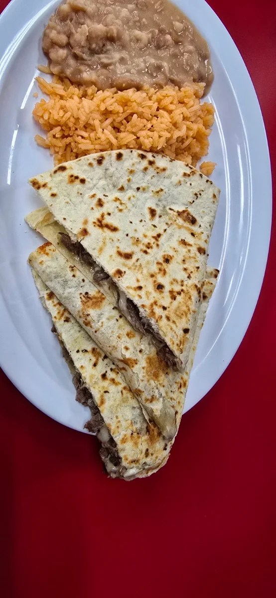 Quesadilla De Asada