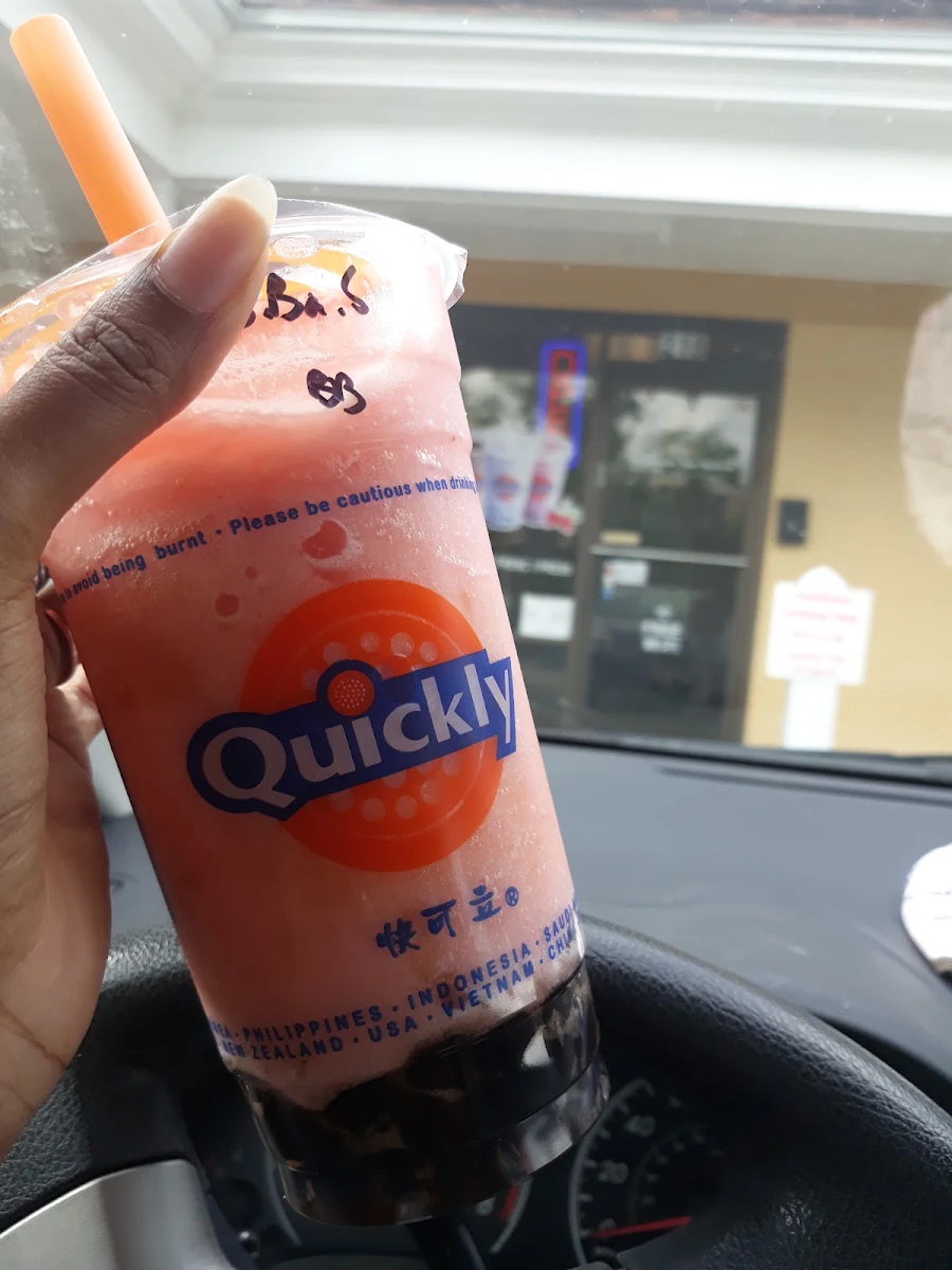 Strawberry Banana Smoothie with Boba