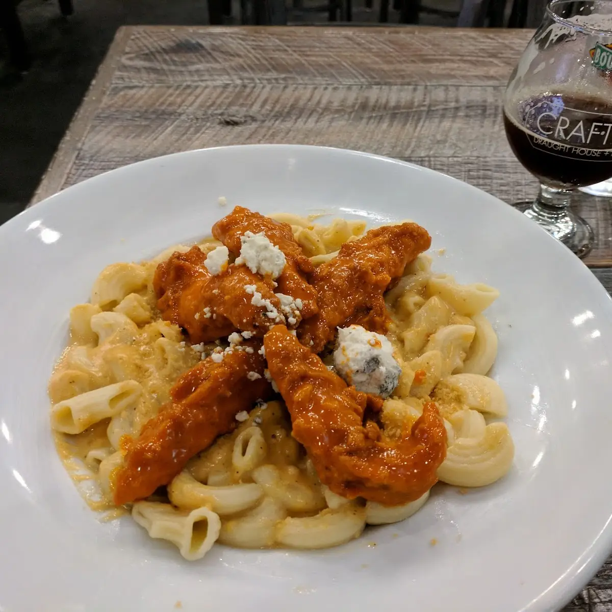 Buffalo Mac N Cheese