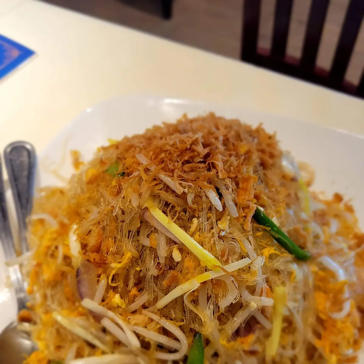 Pan-Fried Rice Noodle w Giant Surf Clam