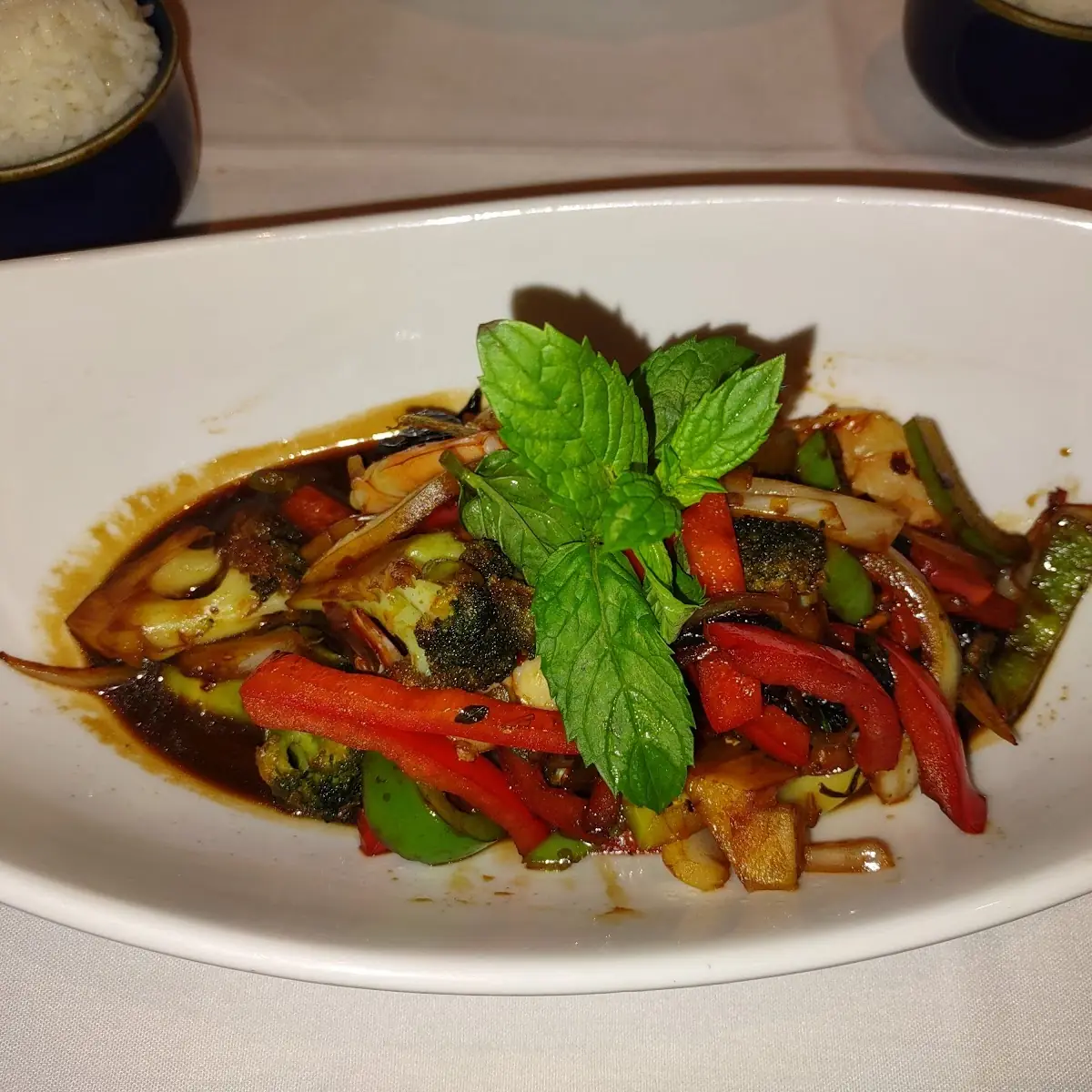 Spicy Basil Leaves with Shrimp