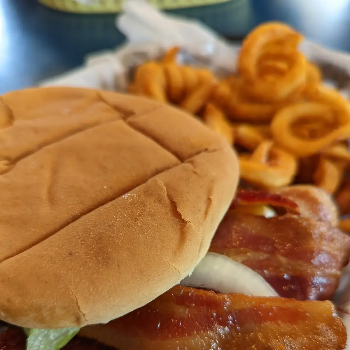 Bacon and Pepper Jack Burger