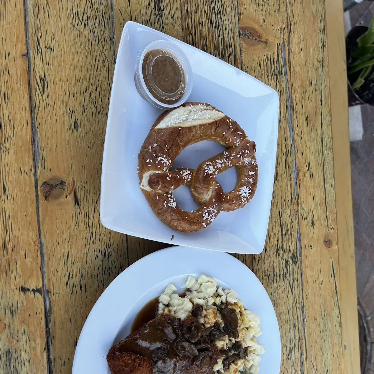 Jäger Schnitzel