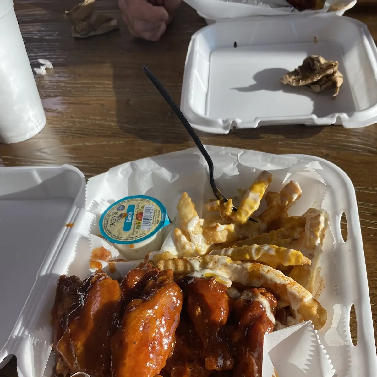 Chicken Wings with Fries