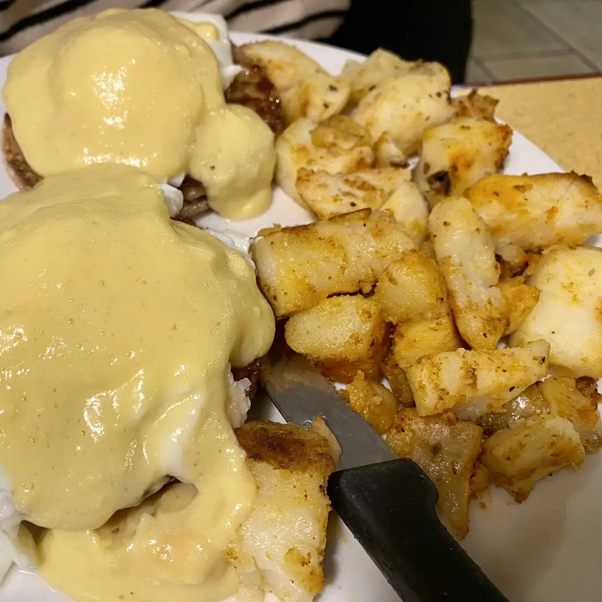 Crab Cake Benny