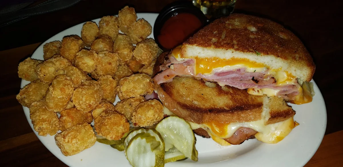 Grilled Cheese with Ham