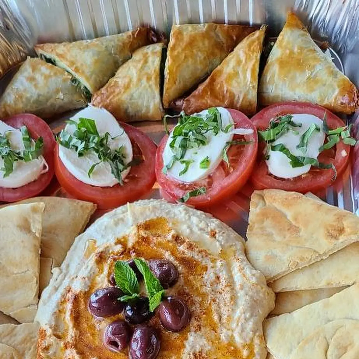 Hummus Plate