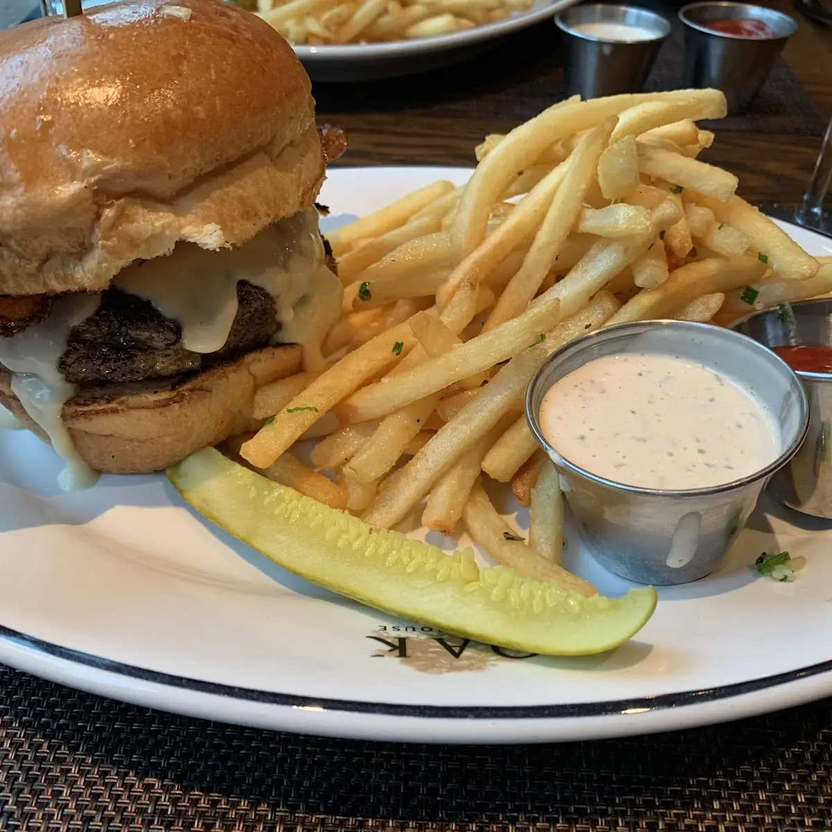 Classic Prime Bacon Burger