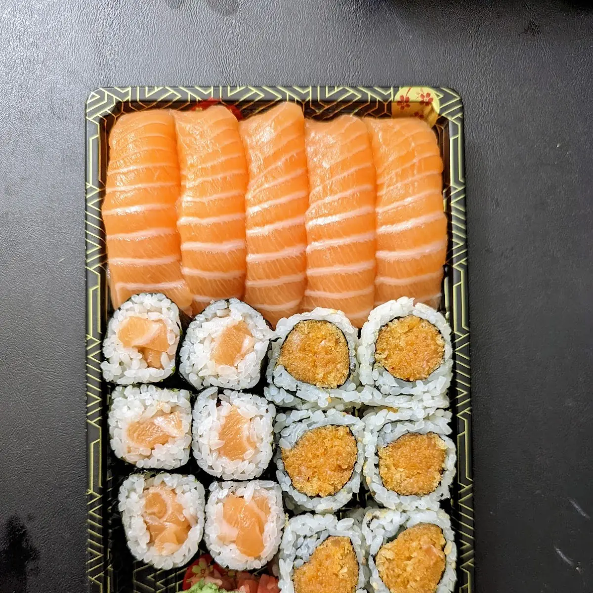 Salmon Sushi Dinner