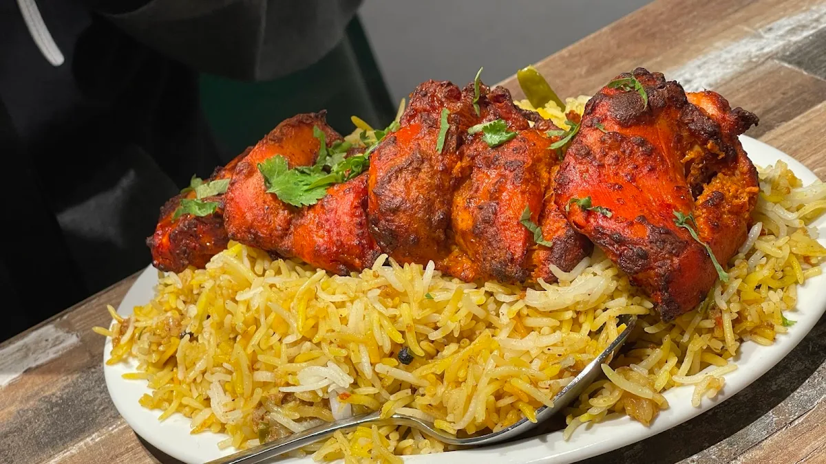 Chicken Tikka Biryani, Karahi Point Windsor