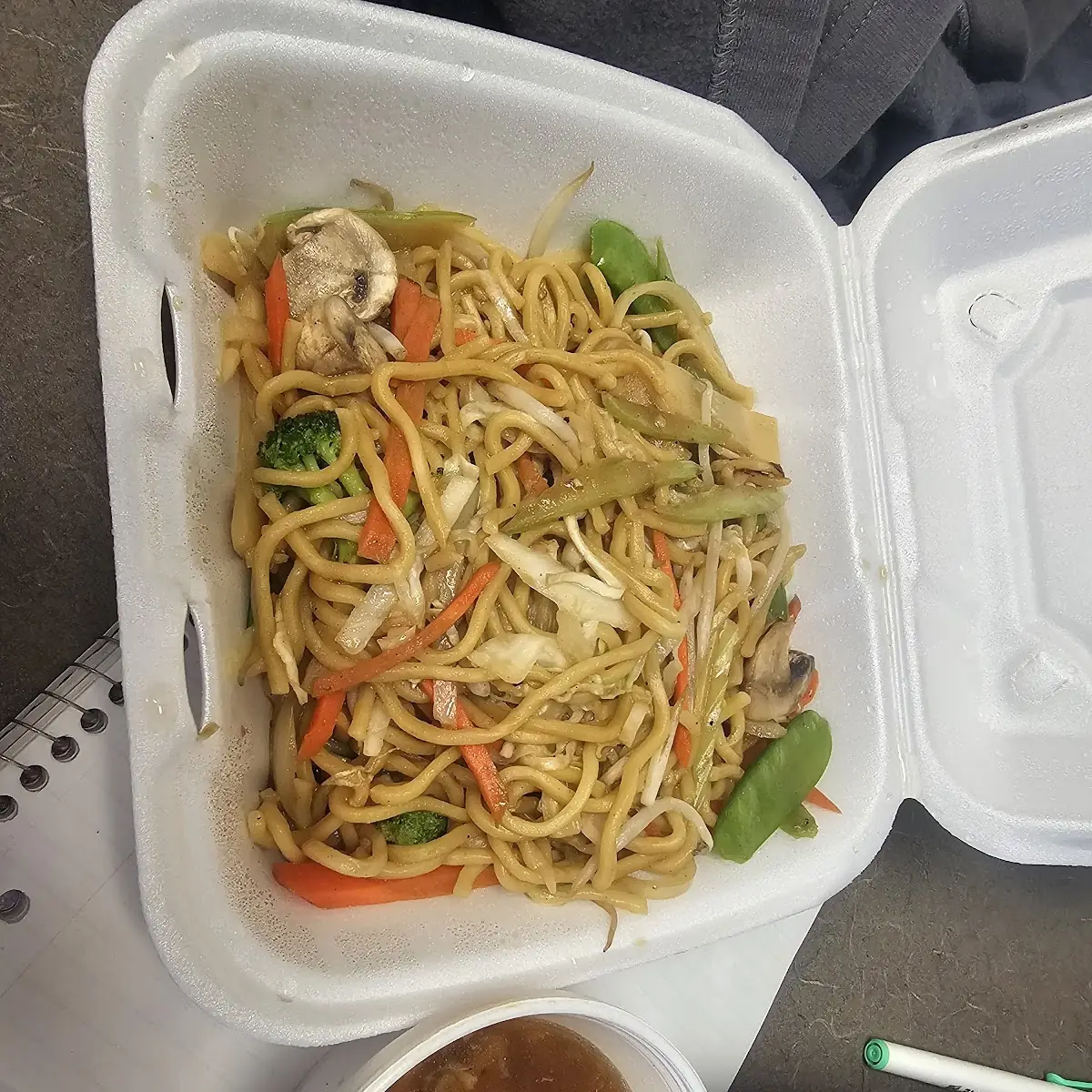 Vegetable Lo Mein