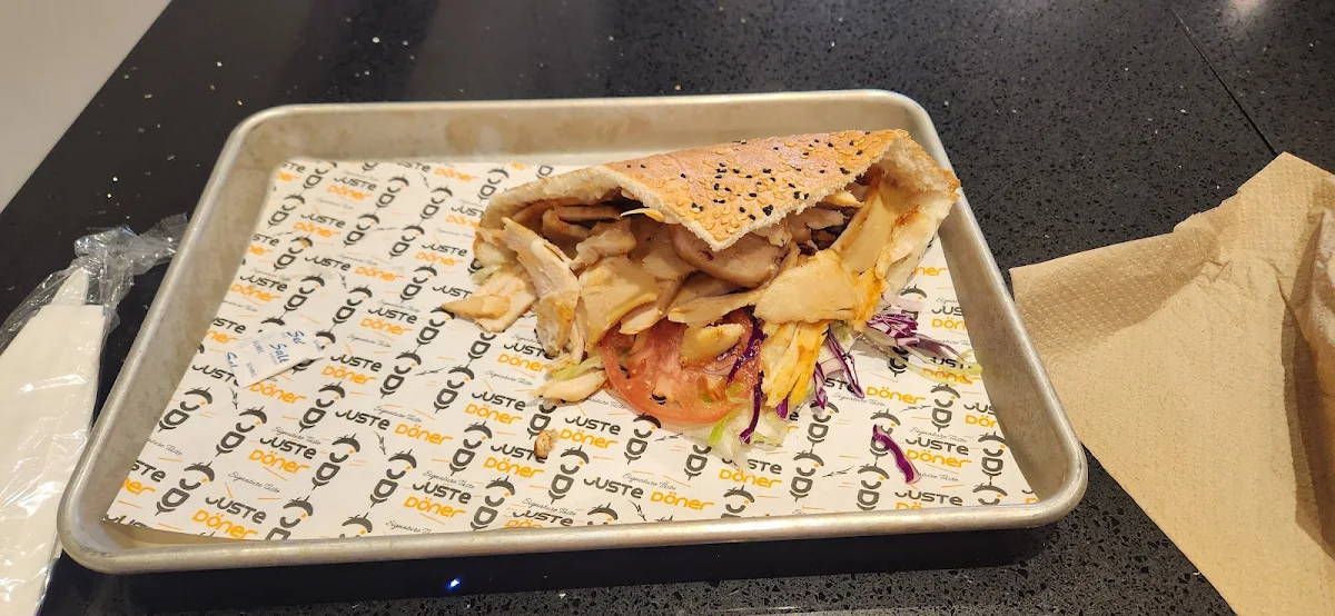 Something with Chicken, JUSTE DÖNER /JUST DÖNER