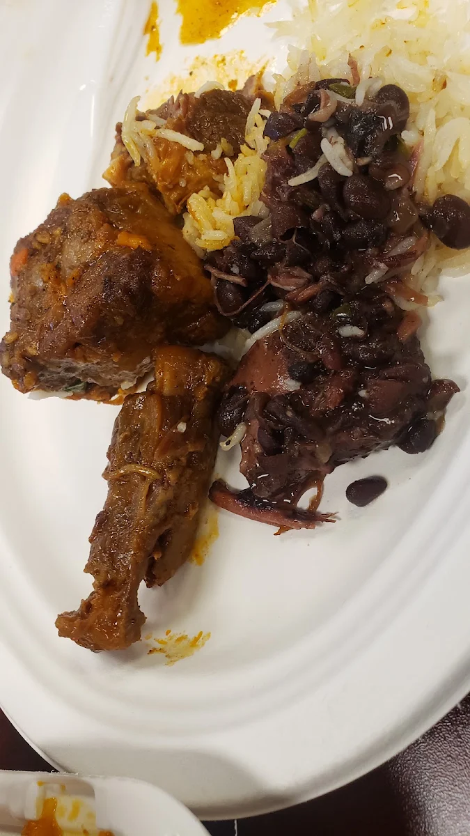 Oxtail with Rice & Beans