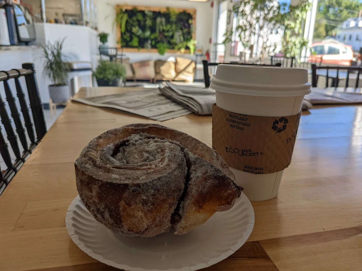 Cinnamon Roll & Lavender Honey Latte
