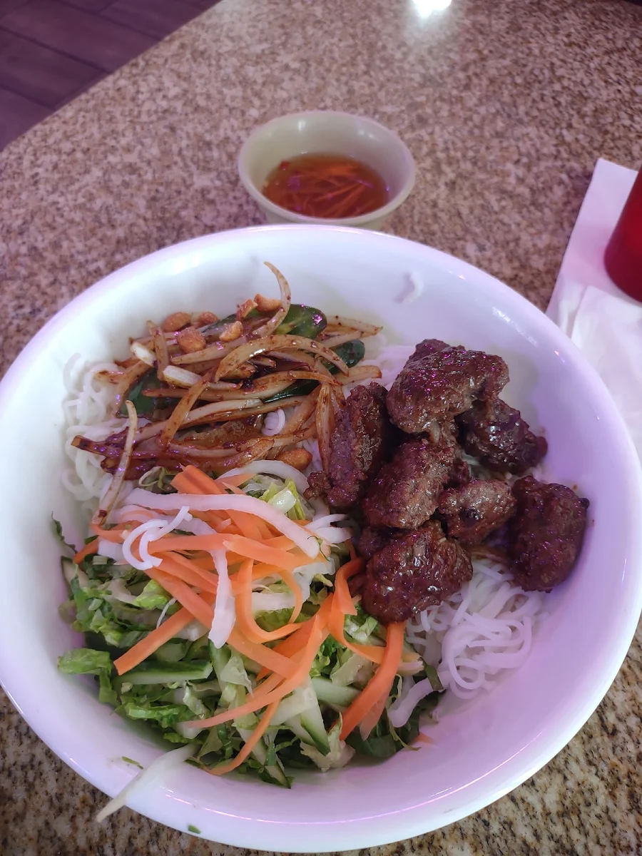 Vermicelli Bowl with Grilled Pork