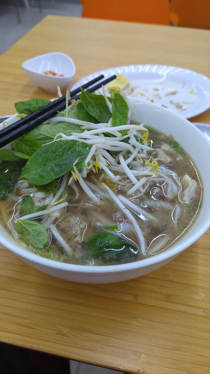Pho Topped with Shredded Chicken (Pho Ga Xe)