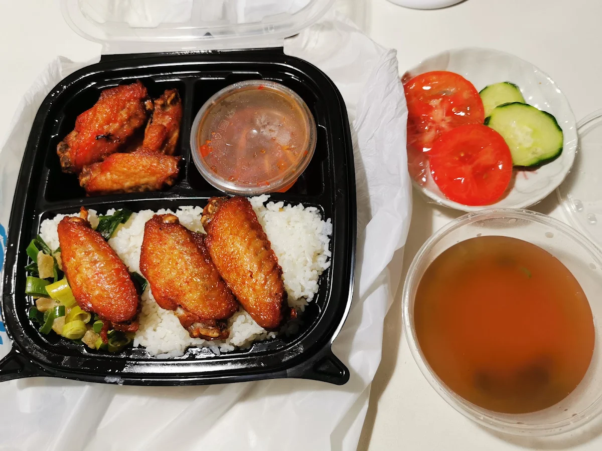 Crispy Fried Chicken Wings, Pho An SKYLARK