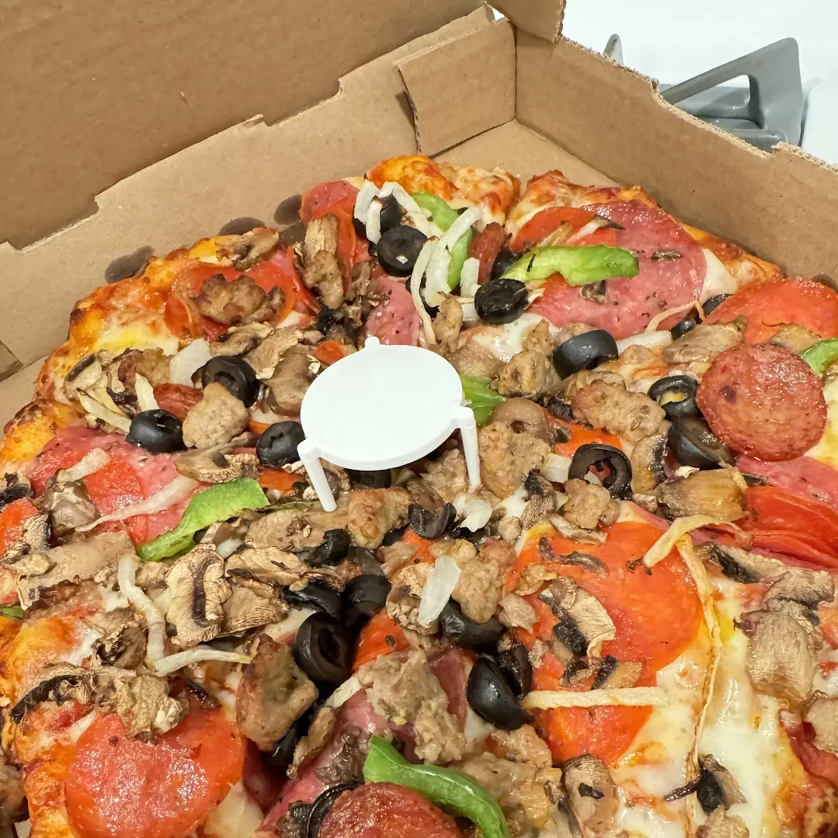 King Arthur's Supreme Pizza