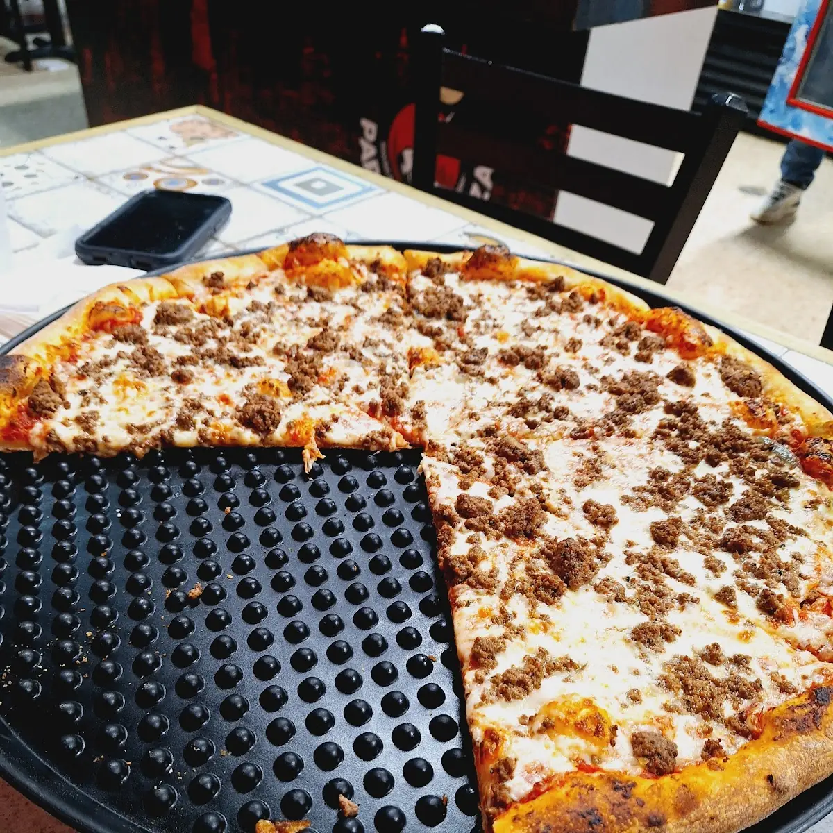 Pizza De Carne Molida