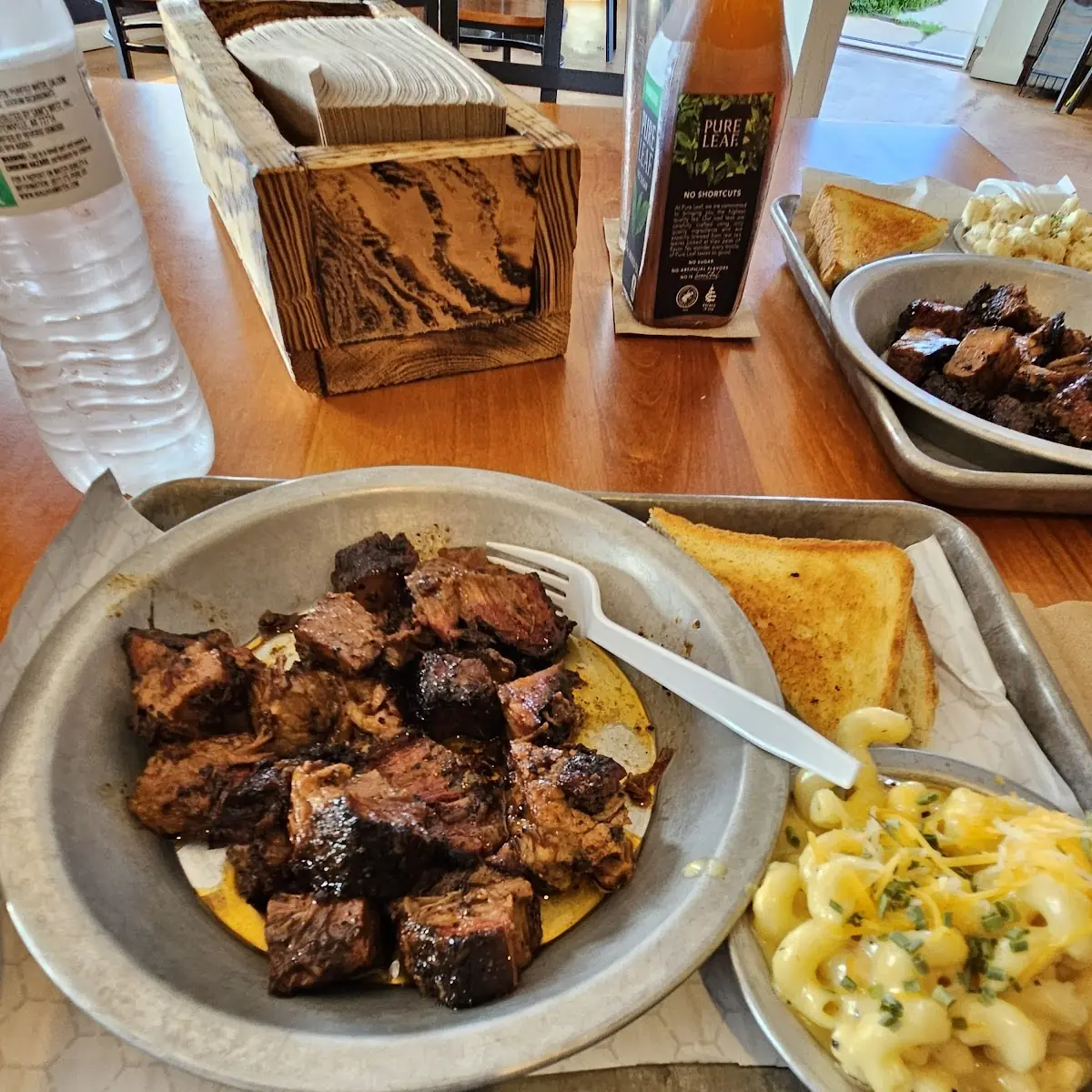 Brisket Burnt Ends with Macncheese