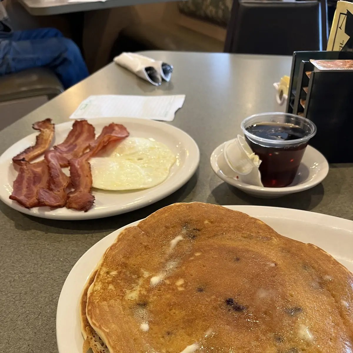 Fluffy Pancakes and Crispy Bacon