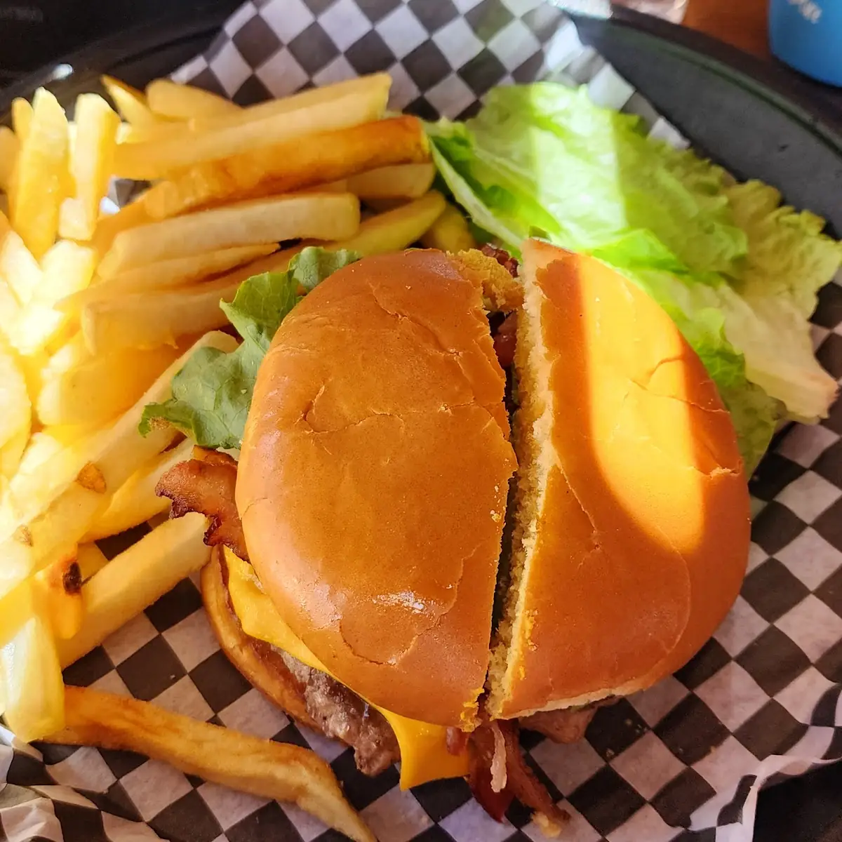 Bacon Cheeseburger Combo