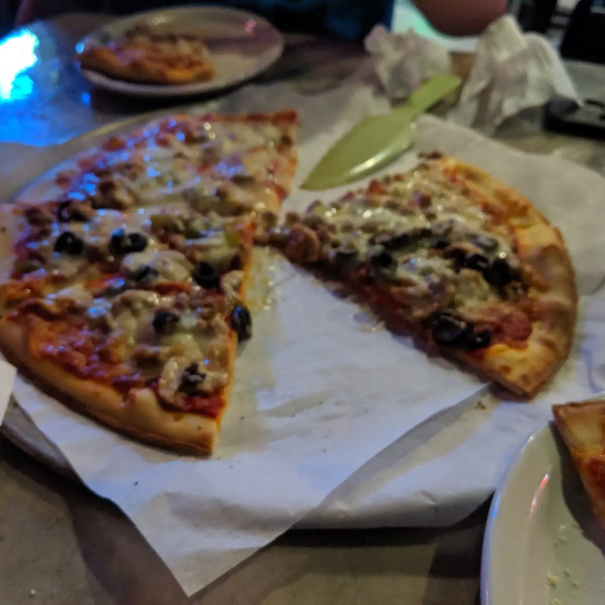 Thin Crust Pizza