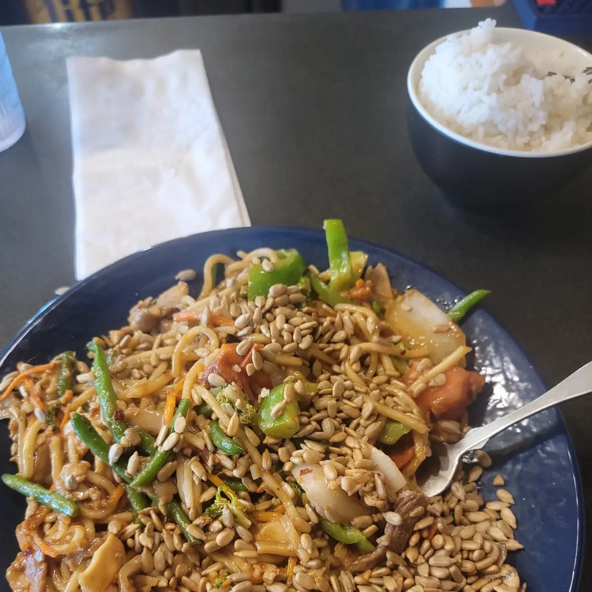 Pad Thai Chicken Lo Mein