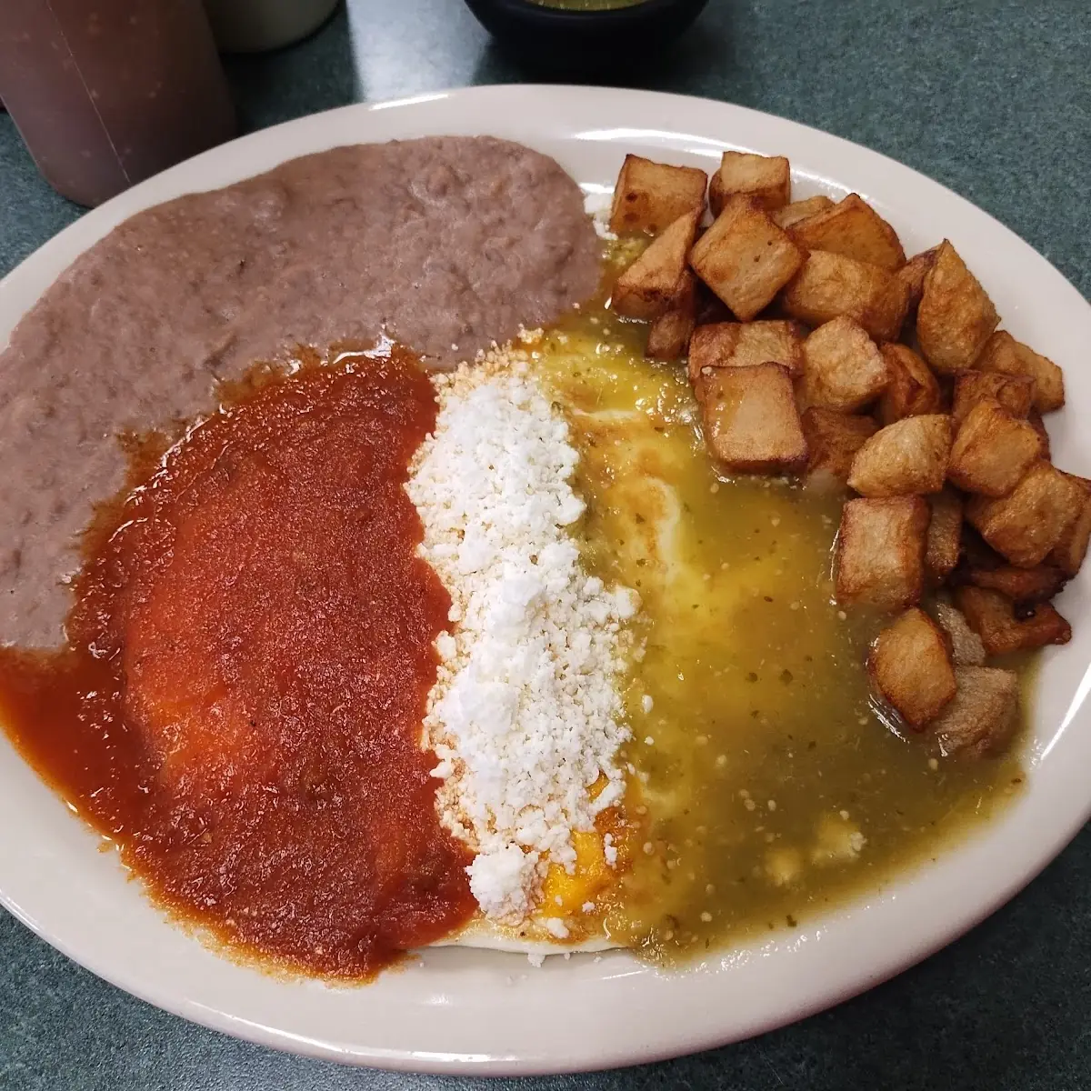 Huevos Divorciados