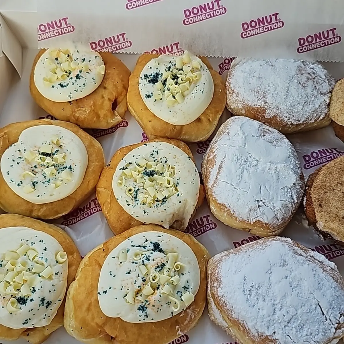 Raspberry Cheesecake Donuts