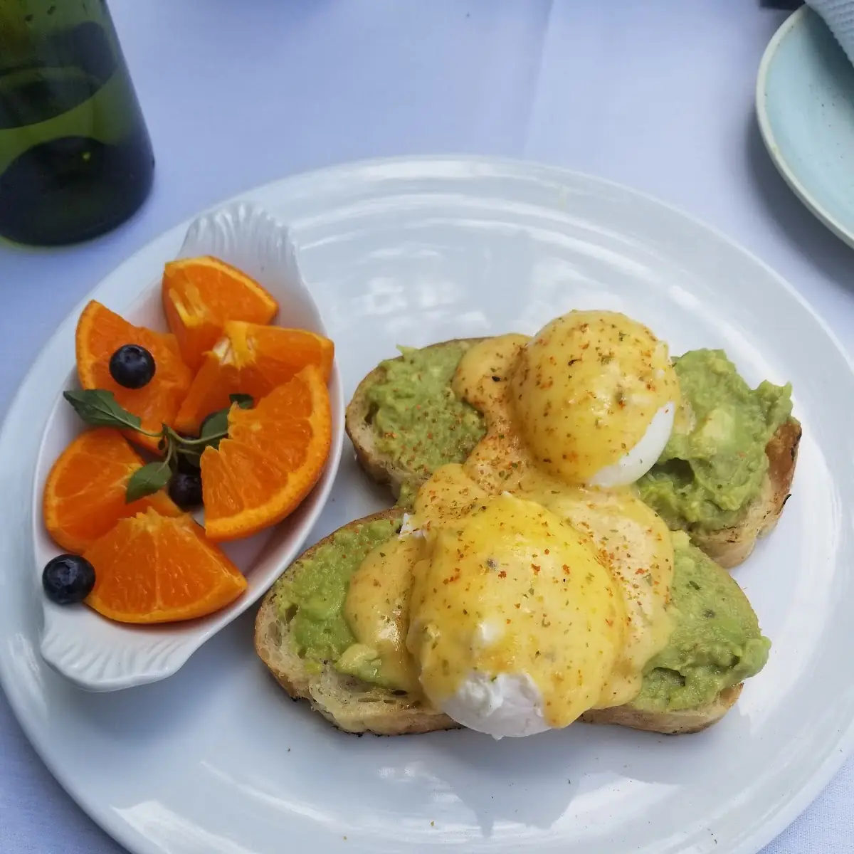 Avocado Eggs Benedict